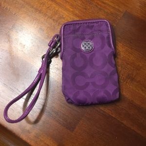 Coach wristlet wallet